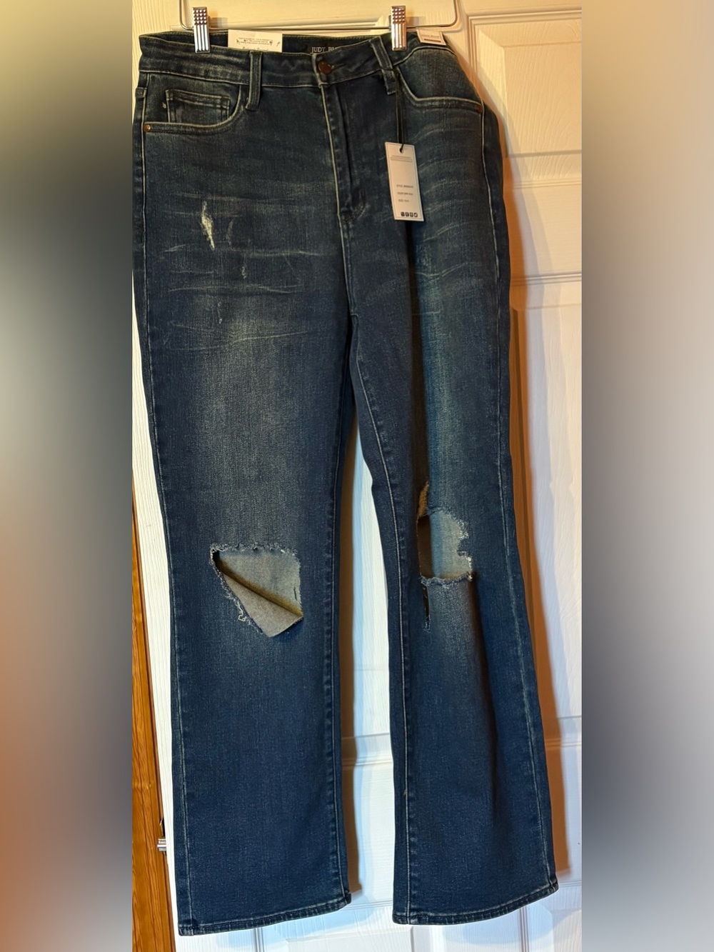 Judy Blue Distressed Dark Blue Boyfriend Jeans 13/31 NWT - Picture 3 of 3